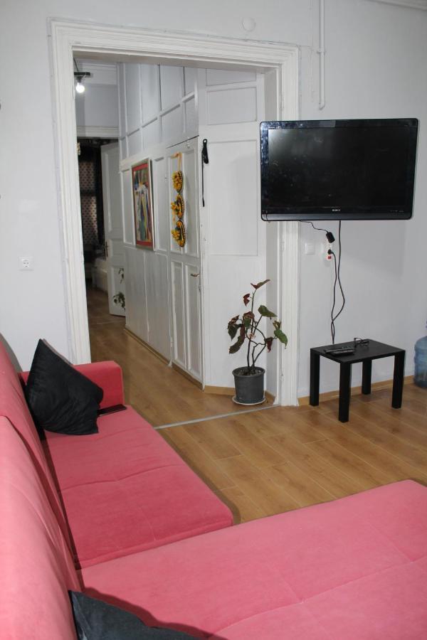 For Those Who Want To Be Close To Beyoglu Istiklal Street Istanbul Exterior photo